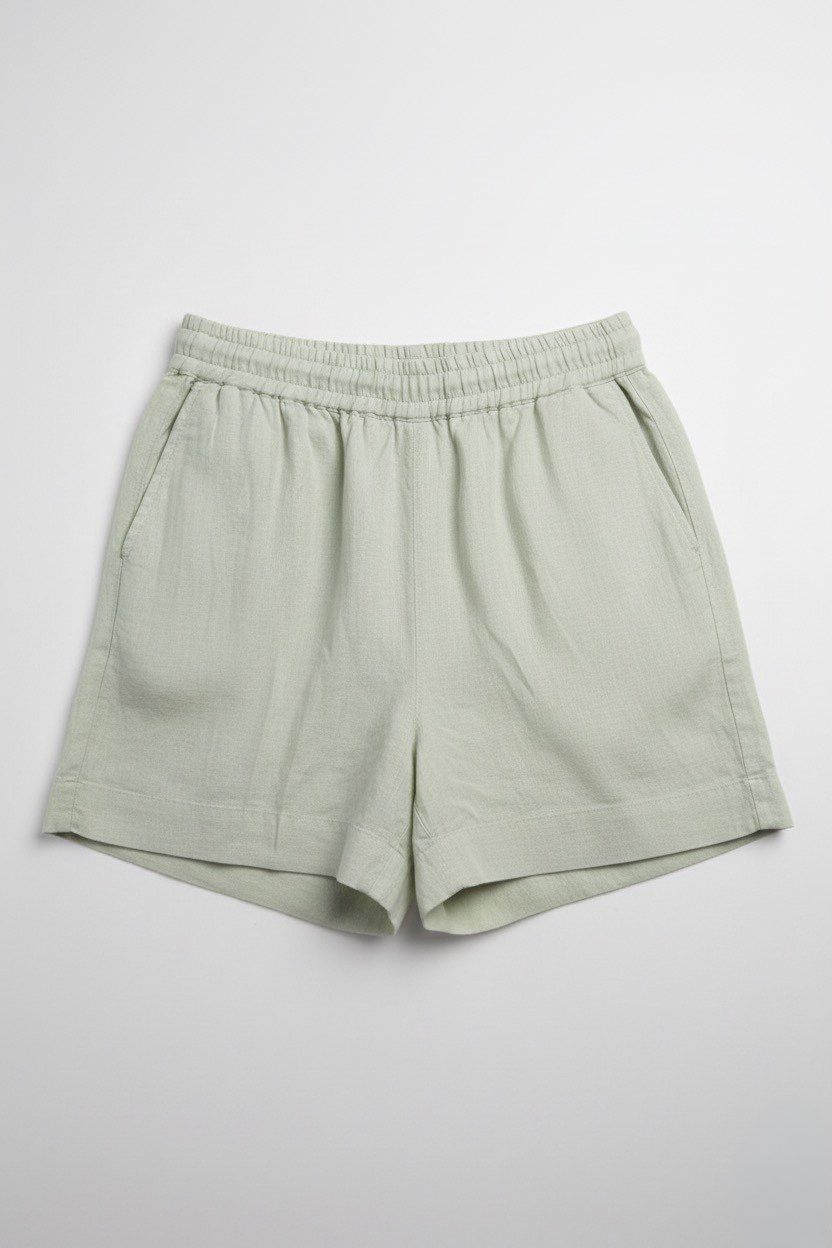 Edited Deseree shorts, light green